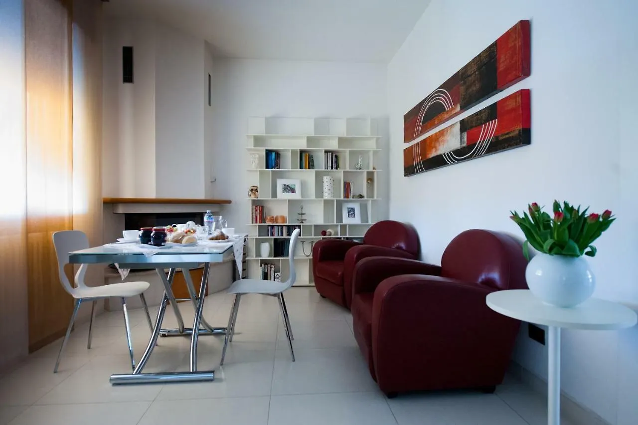 Bed & Breakfast Daniela B&B Fiera Pero Italy